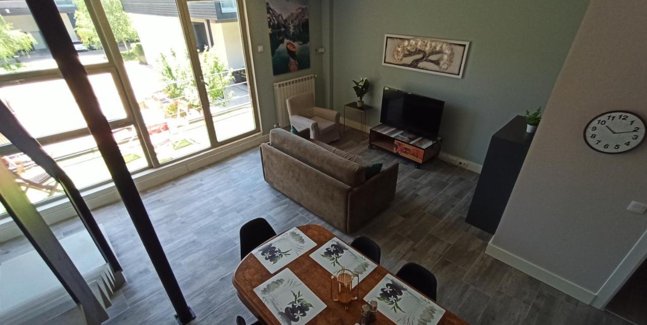 Loft 44 Camarma De Esteruelas Apartment Екстериор снимка